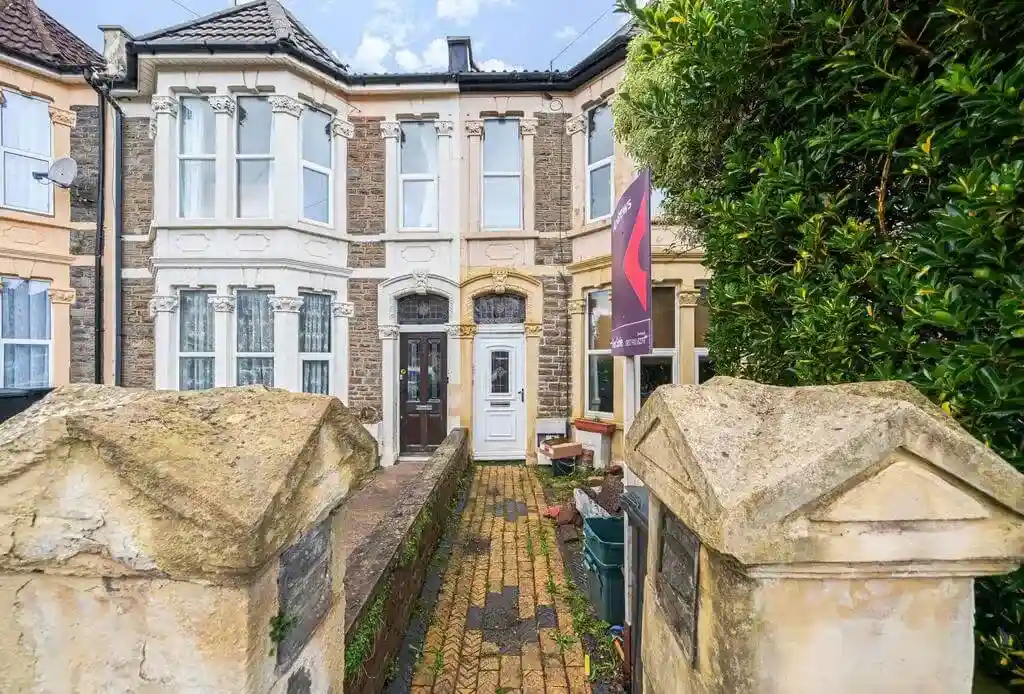 painter and decorator downend